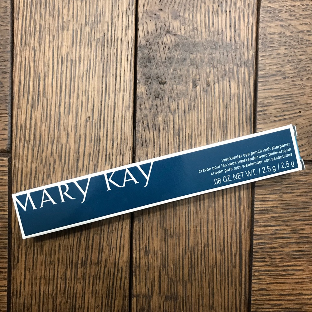 Limited Edition Mary Kay eyeliner/eyeshadow pencil